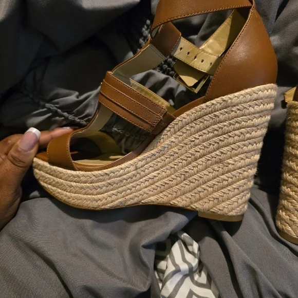 Michael Kors Tan Leather Wedge Sandals - Picture 4 of 5
